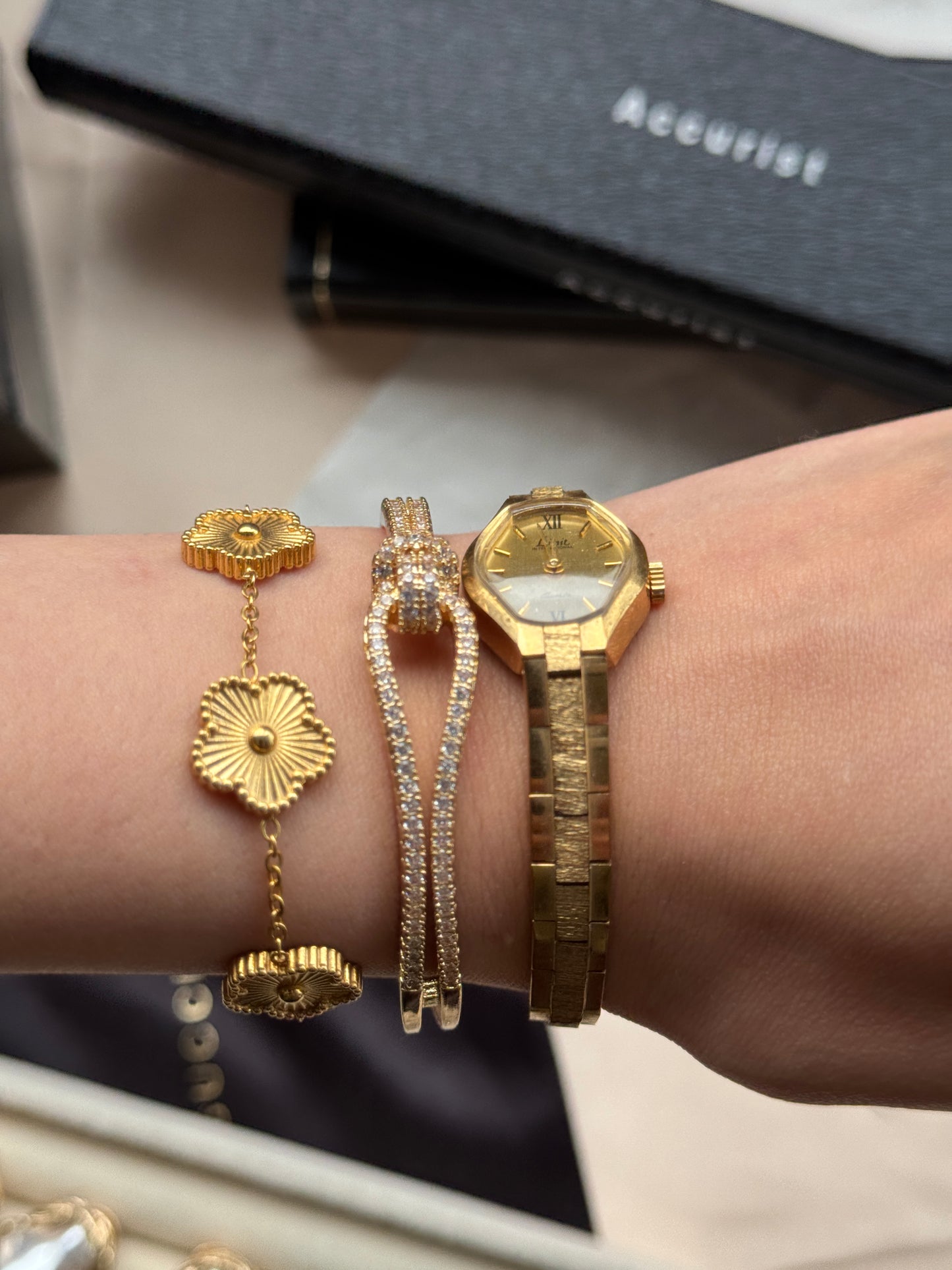 Limit gold toned watch