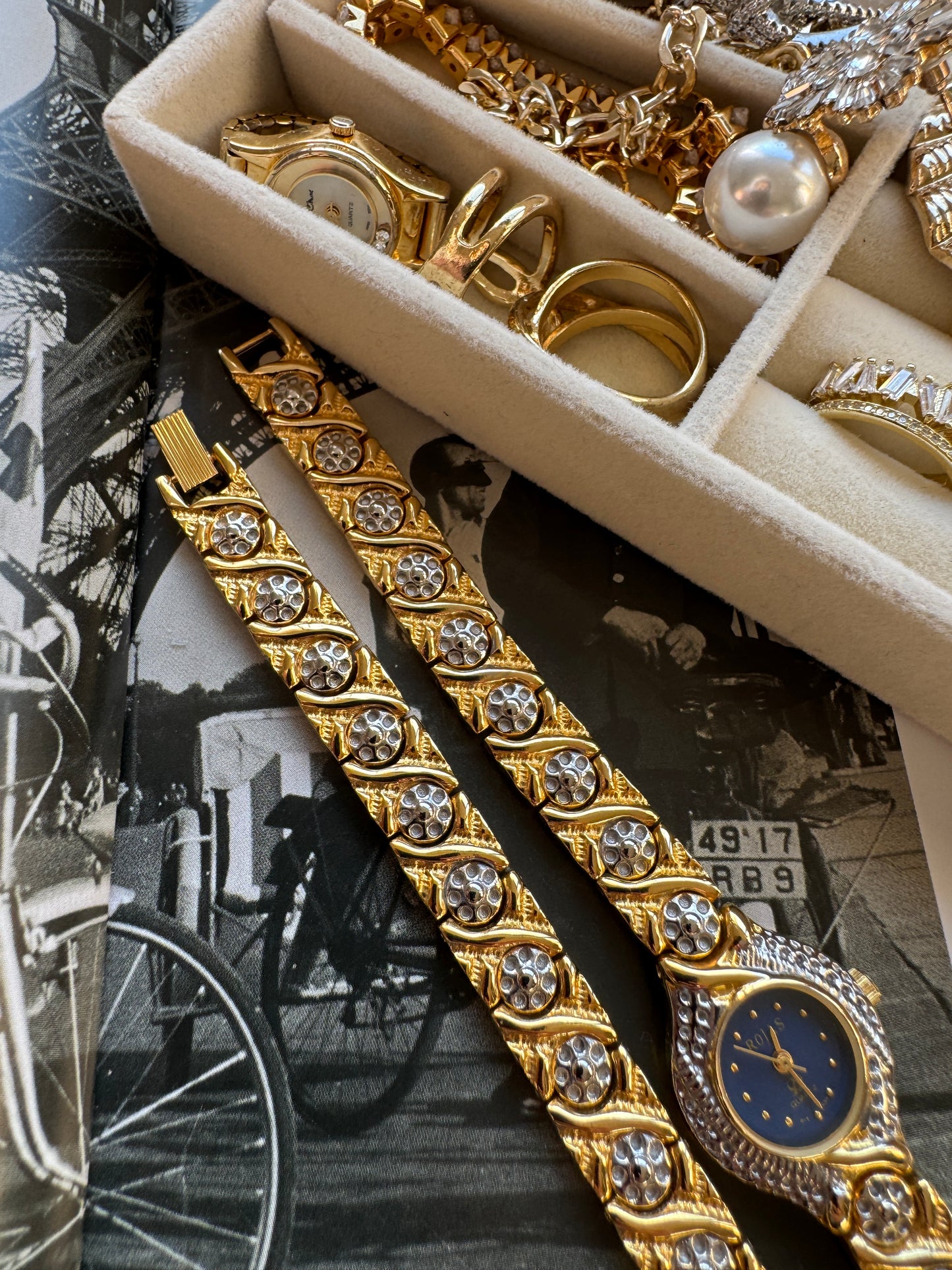 Rojas two toned watch
