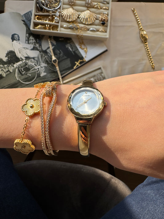 Accurist watch